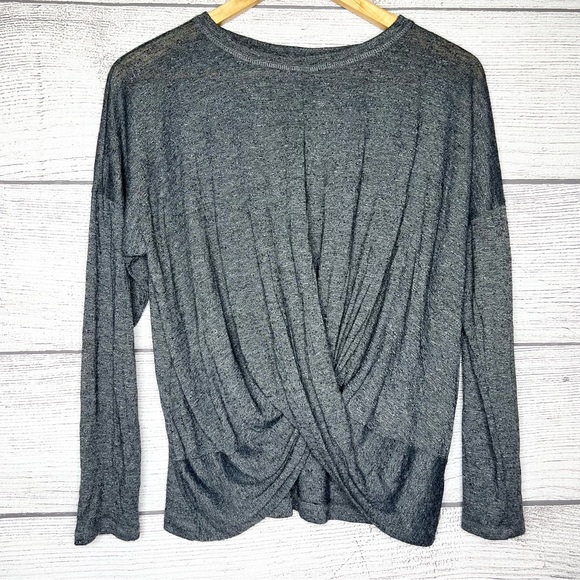 Babeau Tops - Babeau Gray Twist Draped Long Sleeve T-Shirt Size Small